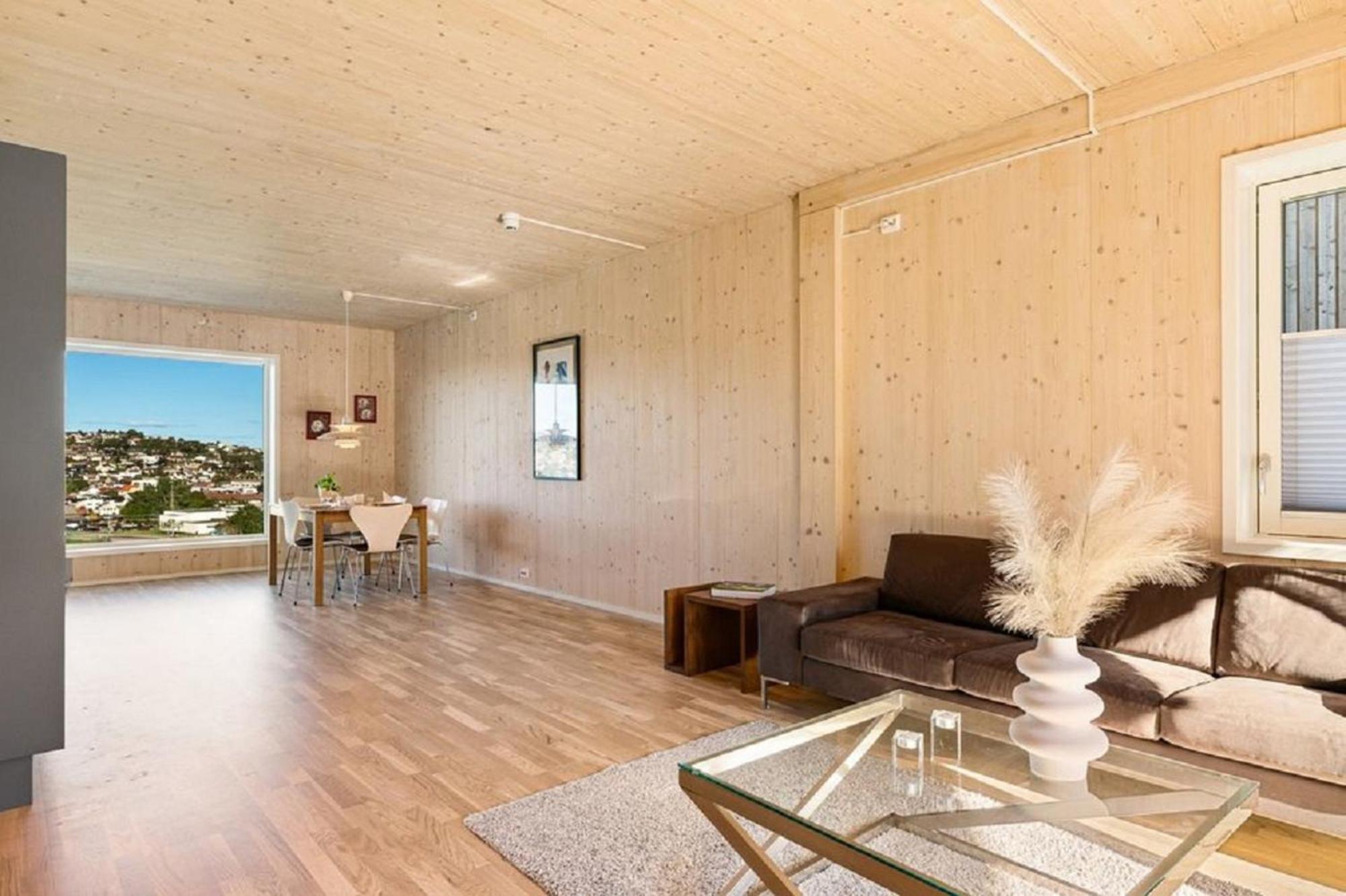 Privat overnatting 5,1sq Mts -forests Cozy House *